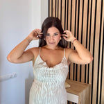 VESTIDO GALA 🤍 BEIGE